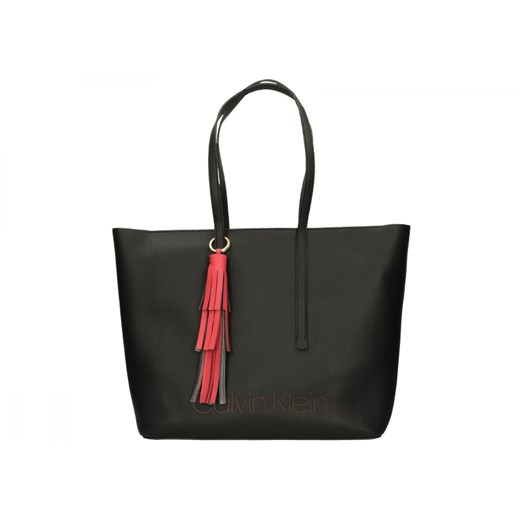 Shopper bag czarna Calvin Klein ze skóry ekologicznej ze zdobieniami mieszcząca a5 elegancka 