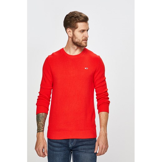 Sweter męski Tommy Jeans czerwony na zimę bez wzorów 