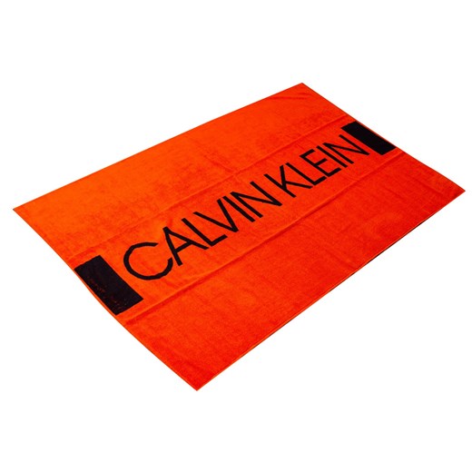 CALVIN KLEIN RĘCZNIK PLAŻOWY TOWEL MANDARIN RED KU0KU00029 659  Calvin Klein  messimo