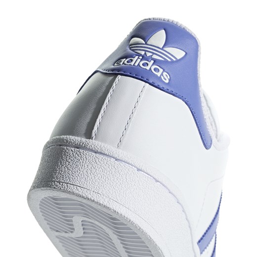 Buty sportowe damskie Adidas sznurowane 