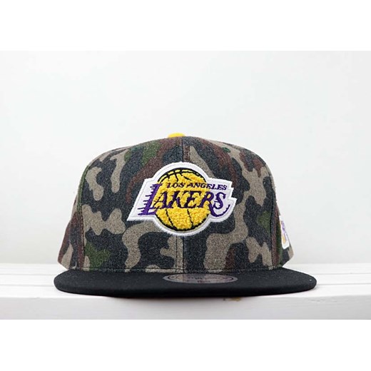 Czapka Mitchell & Ness Los Angeles Lakers Flannel Snapback - camo  Mitchell & Ness  4elementy