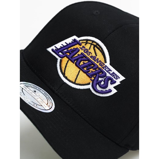 Czapka z daszkiem Mitchell & Ness Team Logo High Crown La Lakers ZD (black)  Mitchell & Ness  SUPERSKLEP