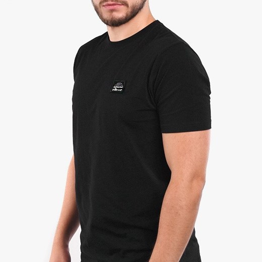 Czarny t-shirt męski Ellesse z krótkim rękawem bez wzorów 