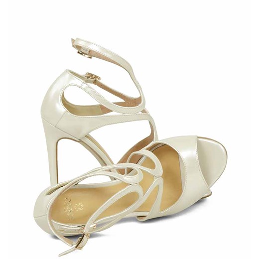 Białe sandały damskie Gassu letnie na szpilce eleganckie 