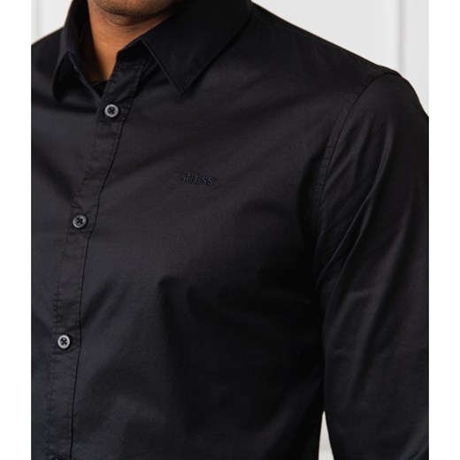 Koszula męska Guess Jeans gładka na jesień czarna casualowa z długim rękawem 