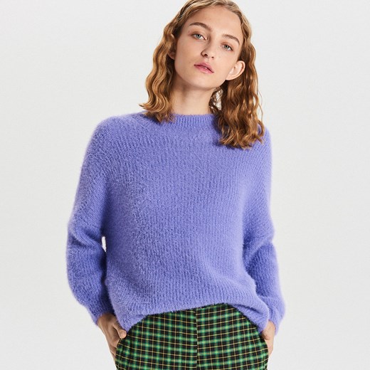 Sweter damski niebieski Cropp bez wzorów z okrągłym dekoltem 