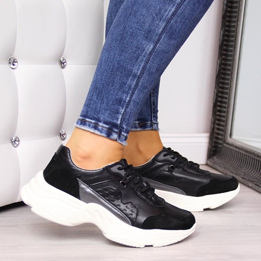 Buty sportowe damskie Vinceza sneakersy czarne na platformie bez wzorów młodzieżowe 