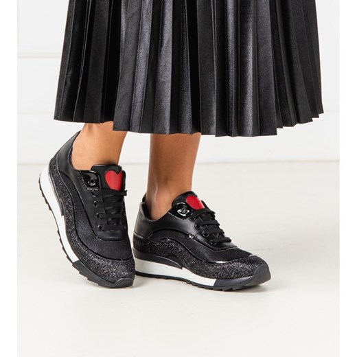 Buty sportowe damskie czarne Love Moschino do biegania wiązane płaskie gładkie 