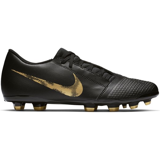 Czarne buty sportowe męskie Nike Football na wiosnę 