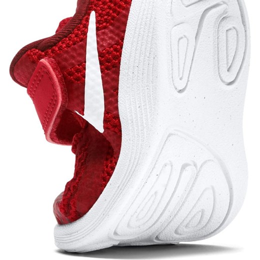 Buty sportowe dziecięce Nike na rzepy czerwone bez wzorów 