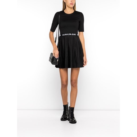 Sukienka Calvin Klein mini jesienna czarna 