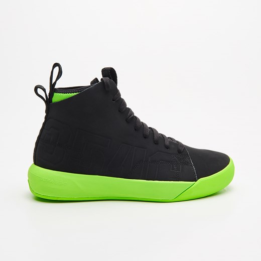 Cropp - Skórzane sneakersy z neonową podeszwą - Czarny Cropp  44 