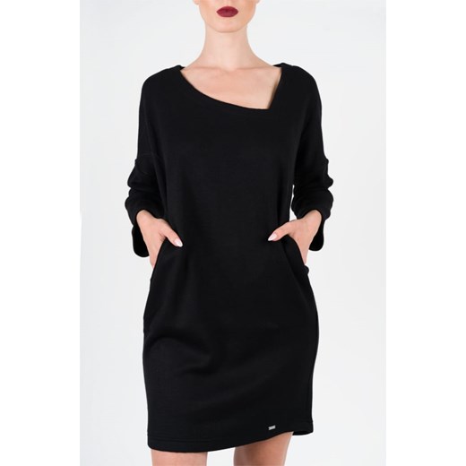 Czarna sukienka Vertus z wiskozy z długim rękawem mini z dekoltem v 