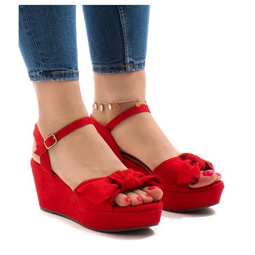 Butymodne sandały damskie bez wzorów z klamrą eleganckie czerwone 