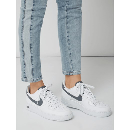 Buty sportowe damskie Nike sneakersy młodzieżowe air force skórzane wiązane na płaskiej podeszwie 