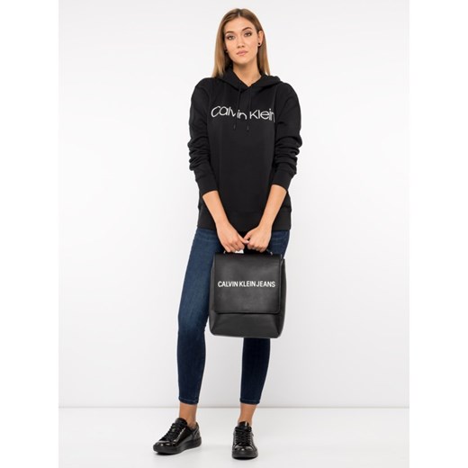 Czarna bluza damska Calvin Klein krótka 
