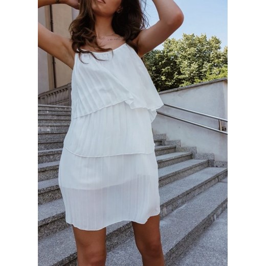 Sukienka biała poliestrowa oversize mini bez wzorów na urodziny 