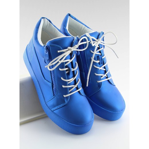 Sneakersy damskie wiązane niebieskie na płaskiej podeszwie z tkaniny 