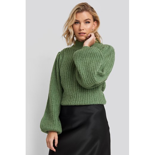 Sweter damski NA-KD gładki 
