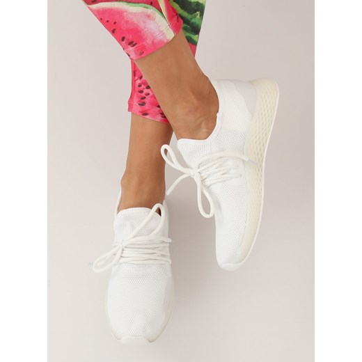 Buty sportowe damskie białe z tworzywa sztucznego na płaskiej podeszwie wiązane bez wzorów 