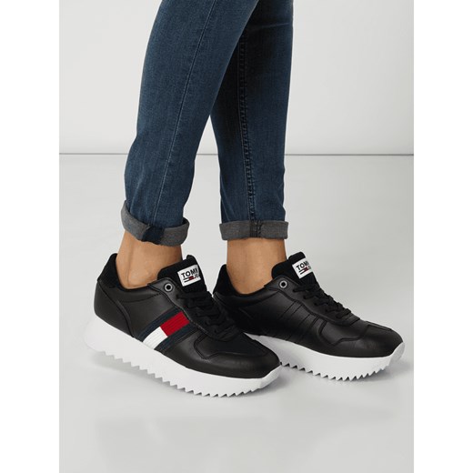 Sneakersy damskie Tommy Jeans czarne bez wzorów skórzane na platformie sznurowane 