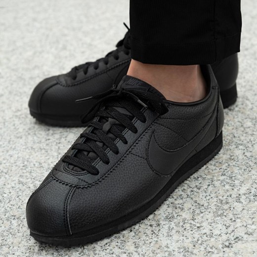Buty sportowe męskie czarne Nike cortez z zamszu wiązane 