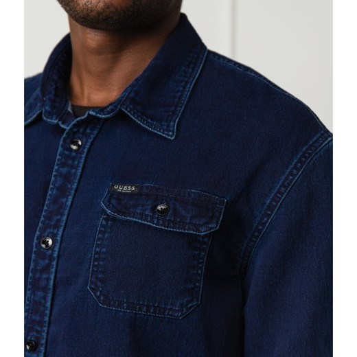Koszula męska Guess Jeans bez wzorów niebieska z klasycznym kołnierzykiem z długim rękawem 