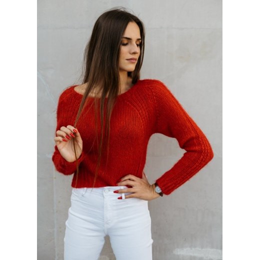 Sweter damski czerwony z okrągłym dekoltem casualowy 