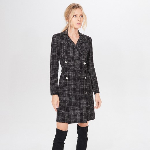 Sukienka Mohito mini czarna z długim rękawem z dekoltem w serek 