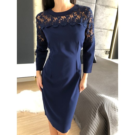 Modnakiecka.pl sukienka niebieska casual tkaninowa koronkowa z długimi rękawami midi 