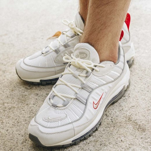 Buty sportowe męskie białe Nike wiązane skórzane 