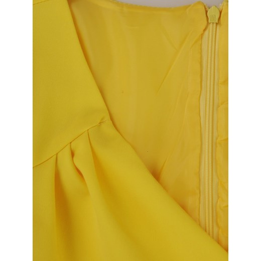 Kopertowa sukienka w modnym kolorze 15681, kreacja maskująca brzuch i biodra.