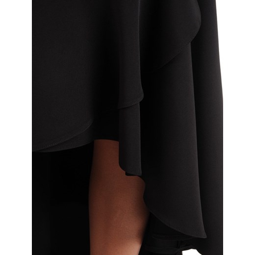 Sukienka czarna Modbis z długim rękawem midi z dekoltem typu hiszpanka 