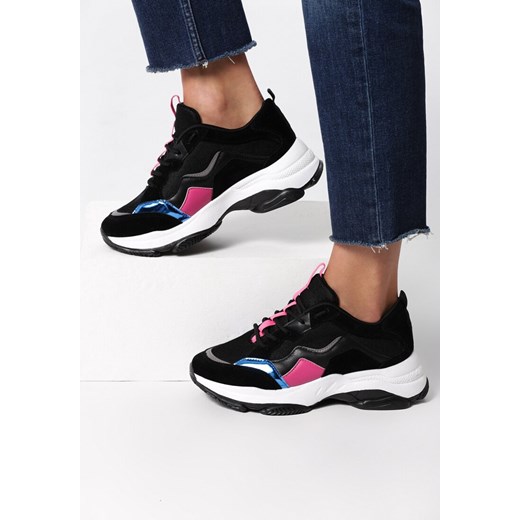 Sneakersy damskie Born2be sznurowane na platformie 