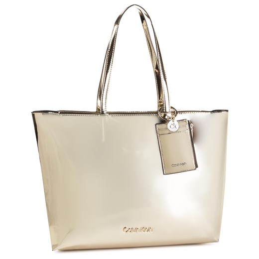 Shopper bag Calvin Klein złota bez dodatków na wakacje na ramię 