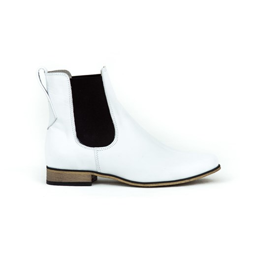 Zapato botki casualowe białe bez zapięcia na płaskiej podeszwie gładkie ze skóry