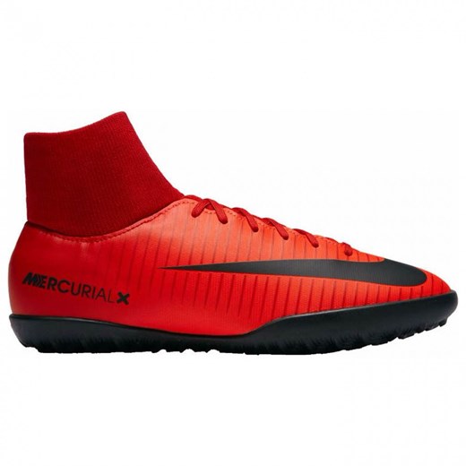 Buty sportowe dziecięce Nike bez wzorów sznurowane 