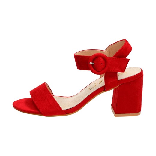 Sandały damskie czerwone Sabatina na obcasie eleganckie z klamrą 