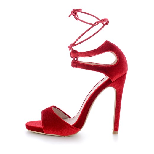Czerwone aksamitne sandały na szpilce KAGGI