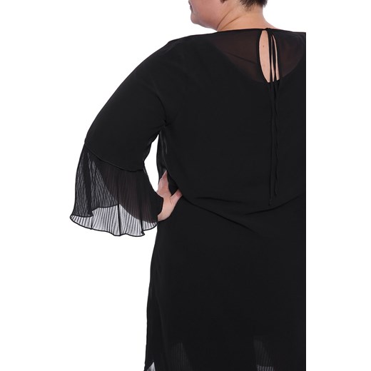Czarna sukienka z plisowanymi wstawkami   46 Modne Duże Rozmiary
