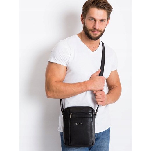 Skórzana miejska torba męska na ramię listonoszka 8022-NDM PA BLACK Merg  One Size merg.pl