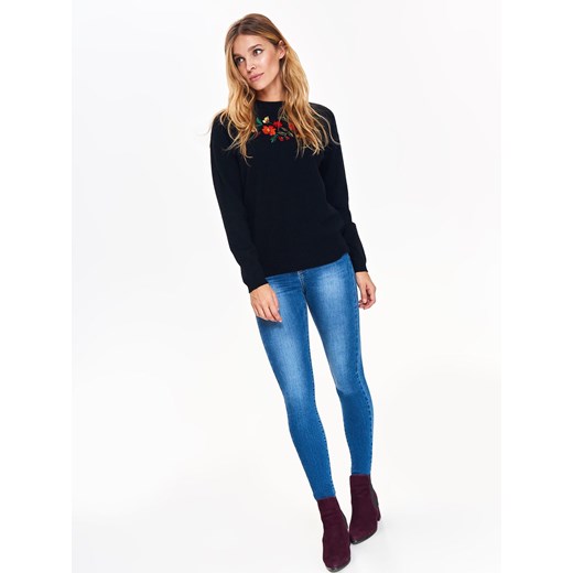 Dopasowany sweter z haftem Top Secret 42 okazyjna cena
