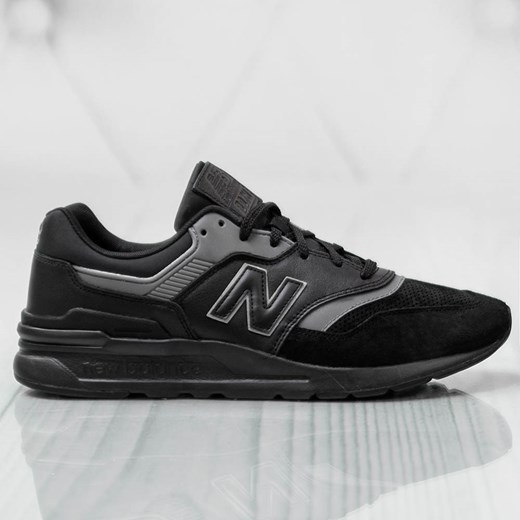 Buty sportowe męskie czarne New Balance skórzane wiązane na jesień