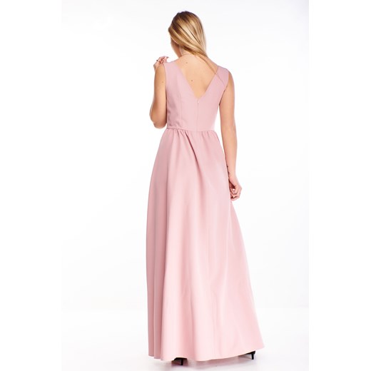 Różowa sukienka Ptakmoda.com na karnawał tiulowa z dekoltem w serek 