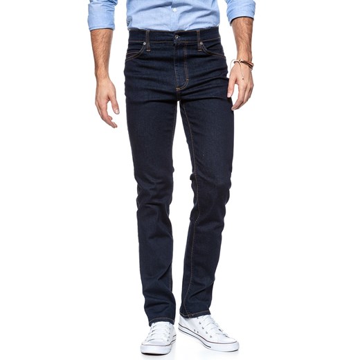 MUSTANG Tramper Tapered DENIM BLUE 1004457 5000 882 Mustang  W36 L30 promocyjna cena YouNeedit.pl 