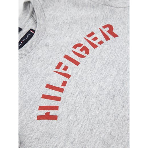 T-shirt chłopięce Tommy Hilfiger szary z napisami 