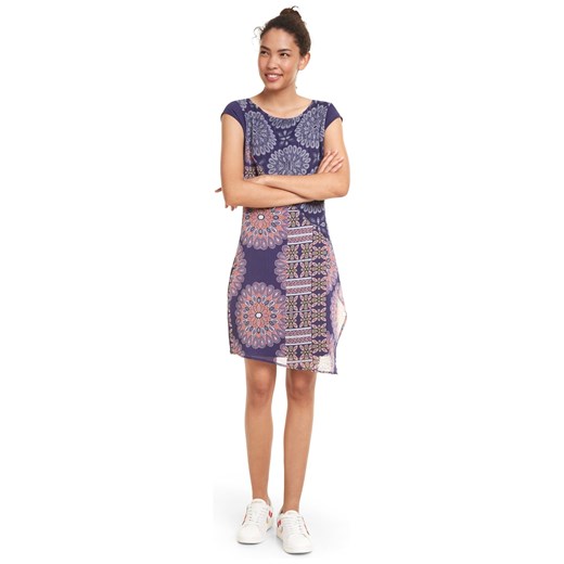 Sukienka Desigual z krótkimi rękawami oversize luźna w abstrakcyjne wzory