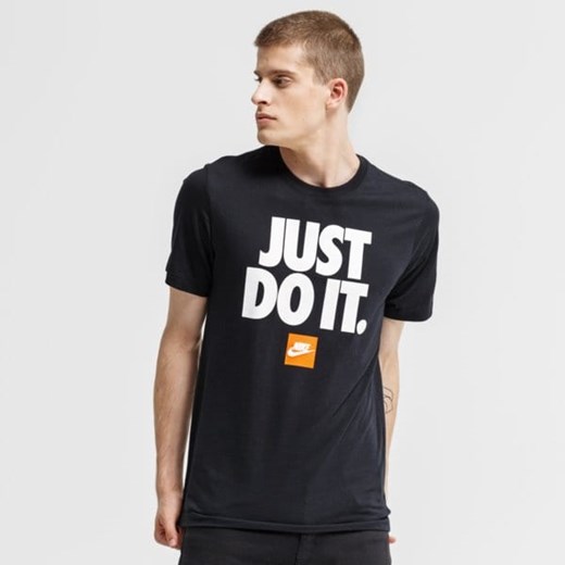 Czarny t-shirt męski Nike z krótkimi rękawami 