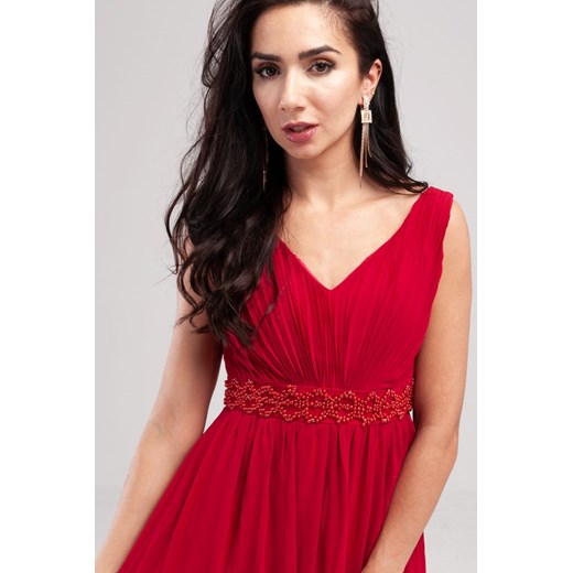 Sukienka czerwona mini na studniówkę z dekoltem v elegancka 