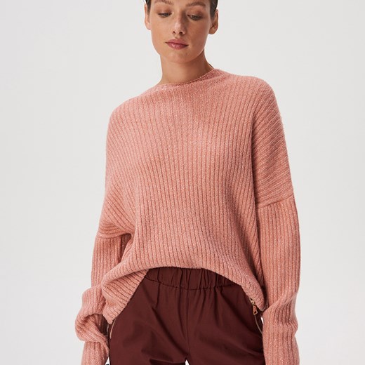 Sweter damski Sinsay różowy z okrągłym dekoltem 